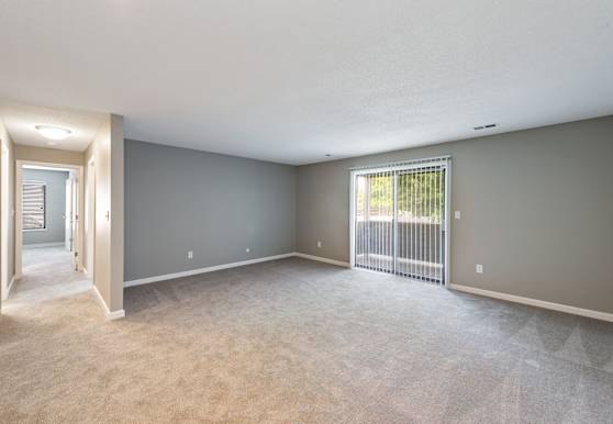 Pebble Point Apartments Of Indianapolis Indianapolis In 46214