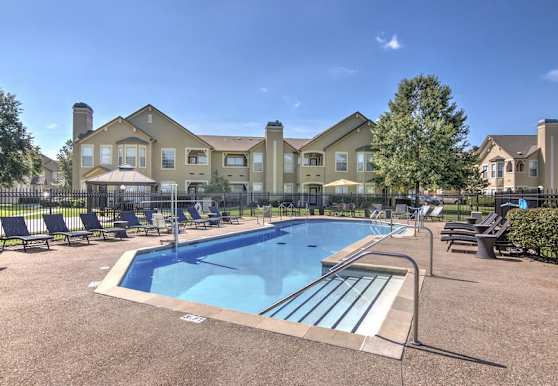 The Mansions At Riverside Apartments Tulsa OK 74137