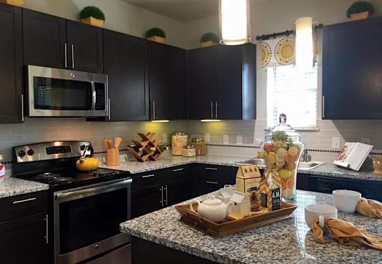 Flats at Garland Apartments - Garland, TX 75040