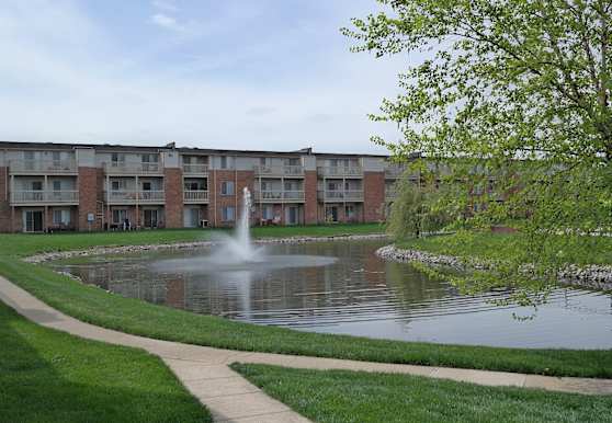 Lawrence Landing Apartments Lawrence In 46226