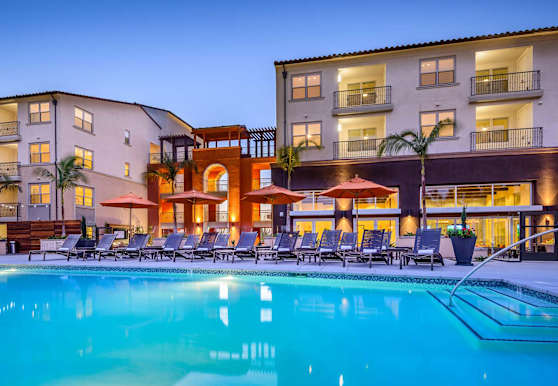 Reata Oakbrook Village Apartments Laguna Hills Ca 92653