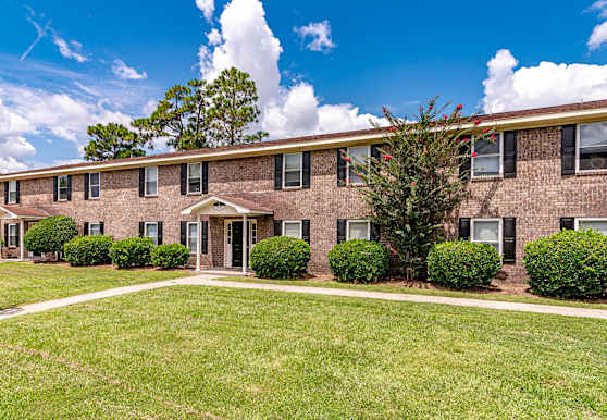 Villas at Summer Creek Apartments - Goose Creek, SC 29445