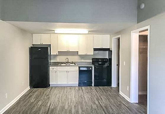 Lynn Haven Cove Apartments - Lynn Haven, FL 32444