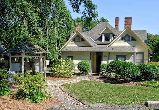 Victorian Village Apartments Marietta Ga