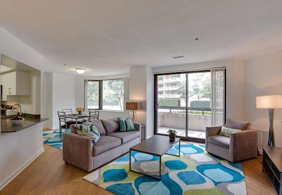 Oakwood Residence Crystal City Apartments Arlington Va 22202