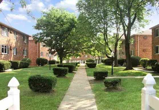 Magnolia Pointe Apartments Cincinnati Oh 45244
