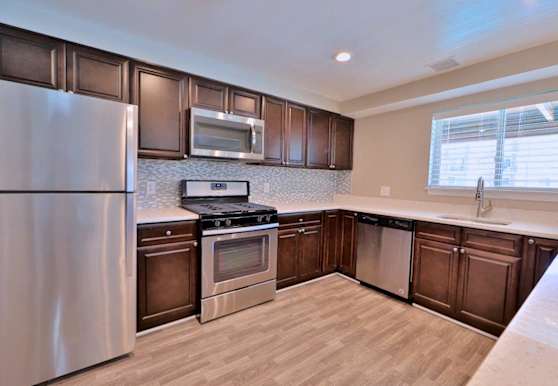 Lighthouse At Twin Lakes Apartment Homes Beltsville Md 20705