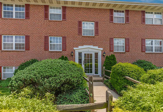 Apartments Near 21234
