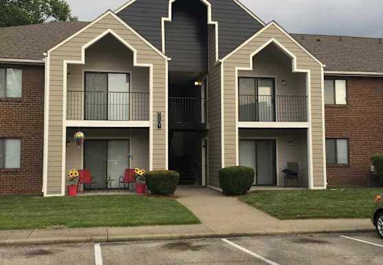 Greenwood Place Apartments Louisville Ky 40258