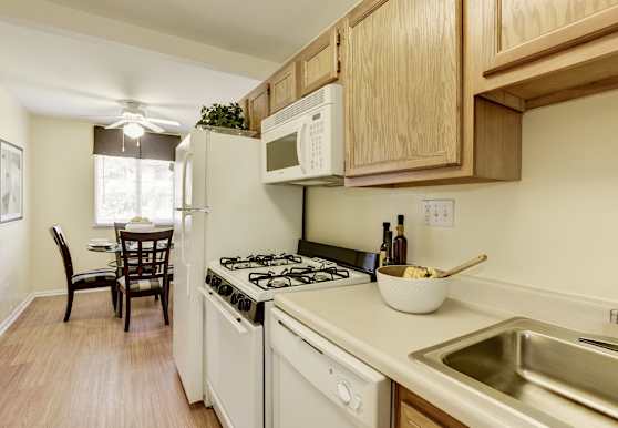Tuscany Woods Apartments Windsor Mill Md 21244