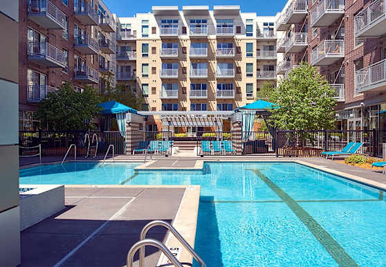 Flux Apartments Minneapolis Mn 55408