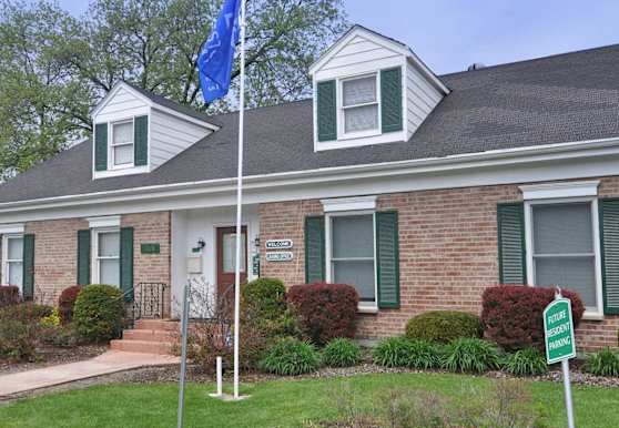 Hickory Ridge Lake Apartments Merrillville In 46410