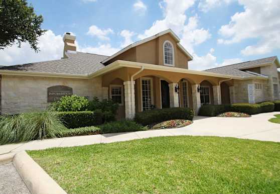 Hill Country Villas Apartments San Antonio Tx 78251