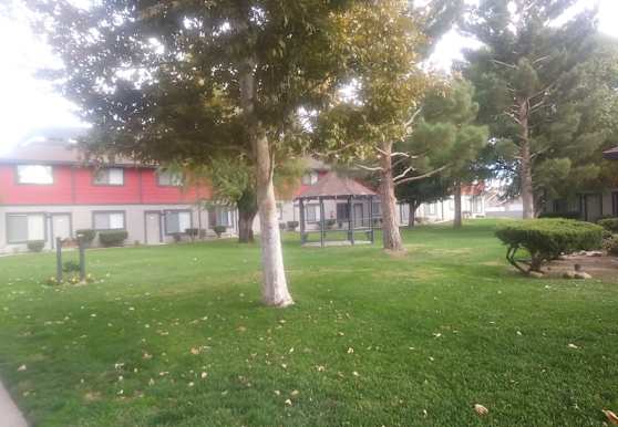 Park Circle Apartments Lancaster Ca 93535