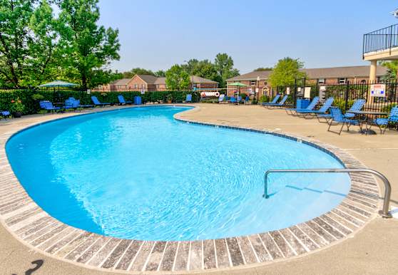 College Courts of Nora Apartments Indianapolis IN 46240