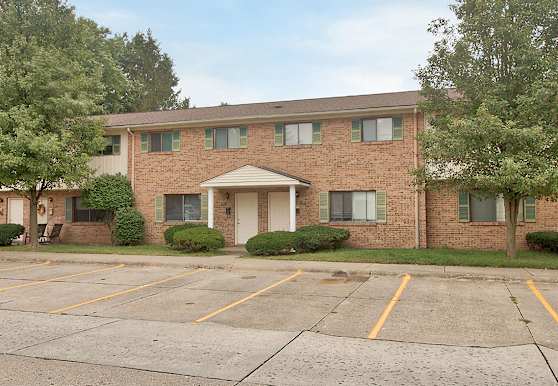 Mapleview Colony Terrace Apartments - Zanesville, OH 43701