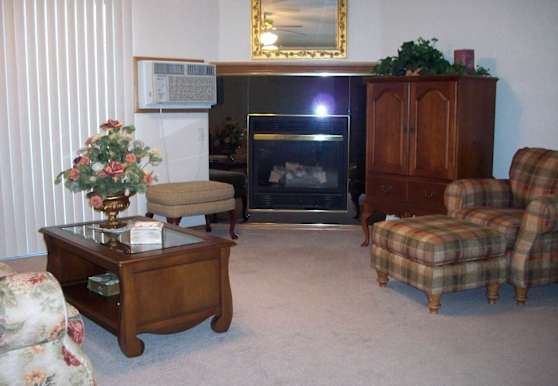 Audubon Park Apartments and Townhouses - Watertown, WI 53094