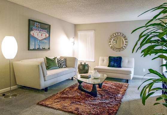 rivercrest apartments sacramento ca