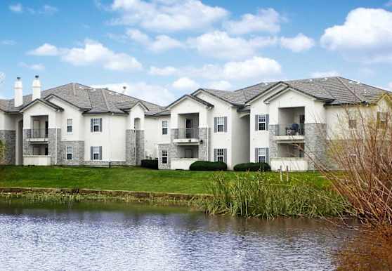  Apartments In Overland Park Ks 66223 for Large Space