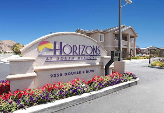 Horizons At South Meadows Apartments Reno Nv 89521