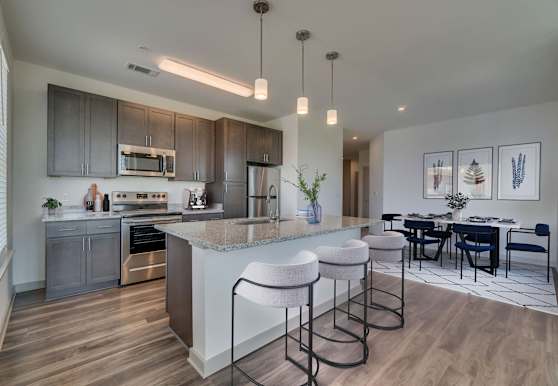 The Vue At Westchester Commons Apartments Midlothian Va 23113