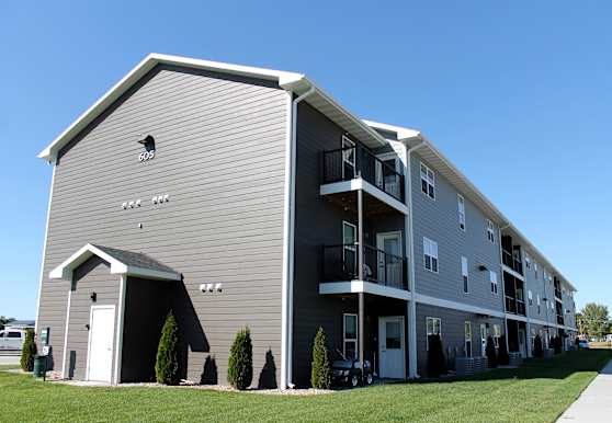 605 W Cedar St Apartments Lexington Ne 68850