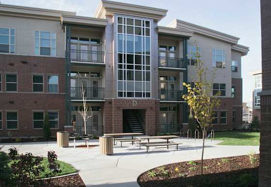 Canyon Crossing At Riverwalk Apartments Midvale Ut 84047