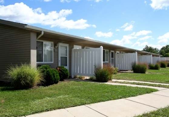Bedford Meadows Of Ottawa Lake Apartments Ottawa Lake Mi 49267