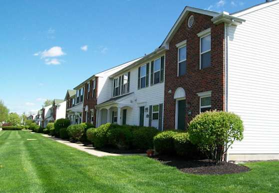 Creekside Townhomes Cherryhill Apartments Columbus Oh 43228