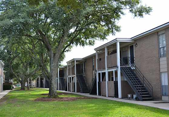 Bayou Oaks Apartment Homes Lafayette, LA 70508