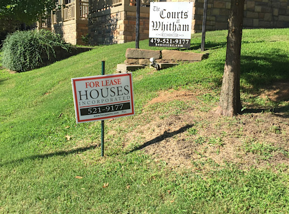 Courts At Whitham Apartments Douglas Whitham Fayetteville AR