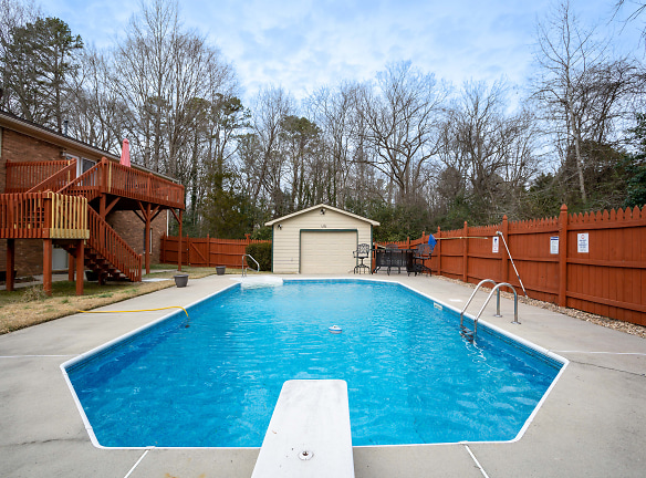 5038 Clearwater Lake Rd unit 2 - Mount Holly, NC