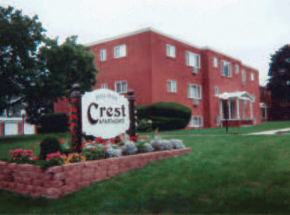 Crest Apartments - Cleveland, OH