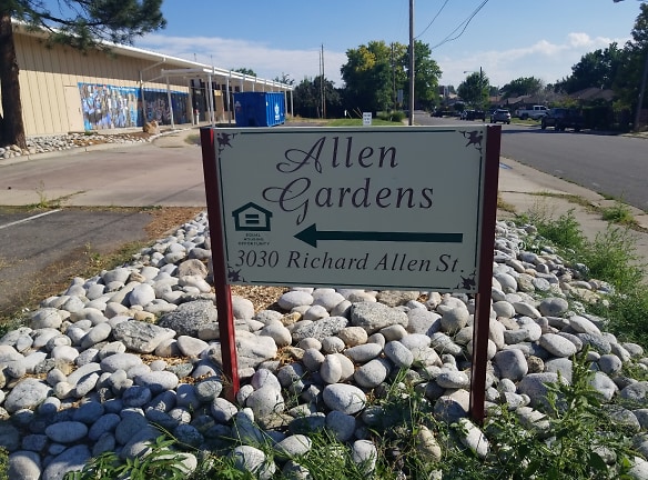 Allen Gardens Apartments - Denver, CO