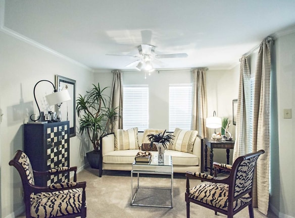 The Willows At Wright Island Apartments - Shreveport, LA