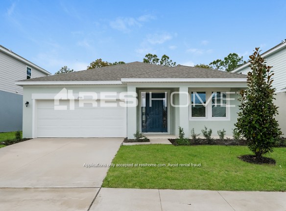 1695 Rookery Rd - Spring Hill, FL