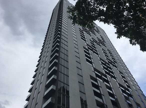 Centro Lofts Residential Apartments - Miami, FL