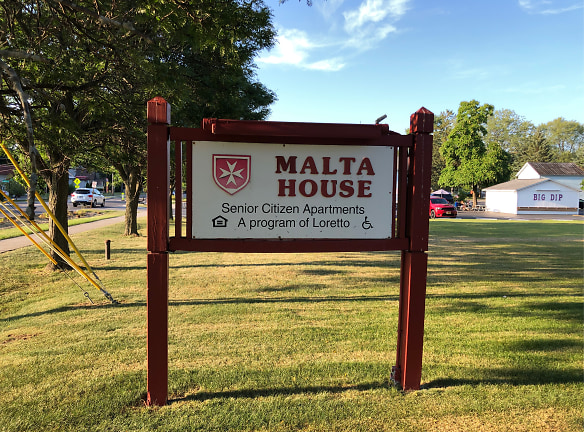 Malta House Apartments - North Syracuse, NY