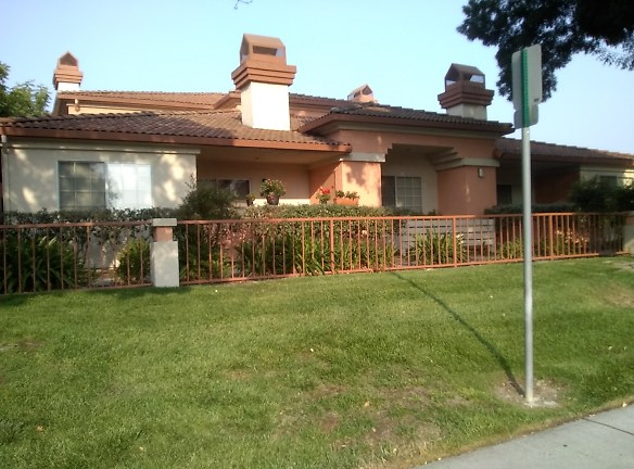 Portola Park Apartments - Livermore, CA
