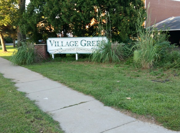 Village Green Apartments - Marshall, MI