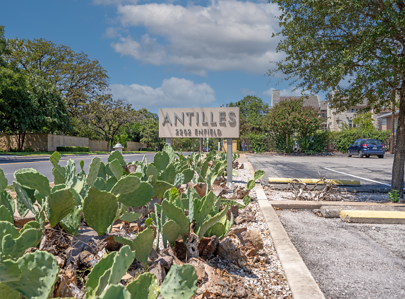 Antilles Apartments - Austin, TX