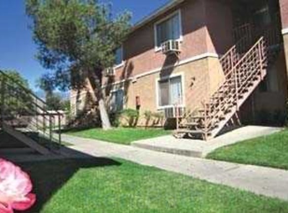 Villa De La Rosa Apartments - Highland, CA