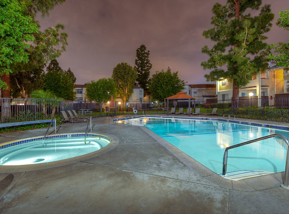Windwood Apartment Homes - Riverside, CA
