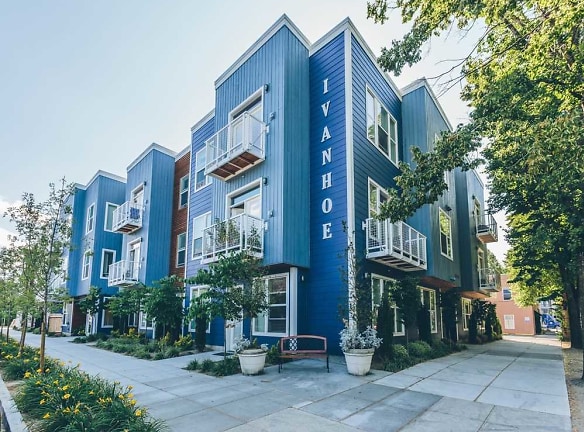 Ivanhoe Apartments - Portland, OR