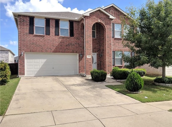 7564 Scarlet View Trail - Fort Worth, TX