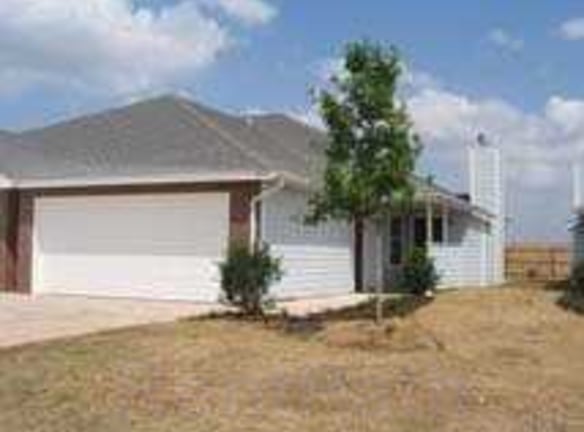 Brittany Court Duplexes - Moore, OK