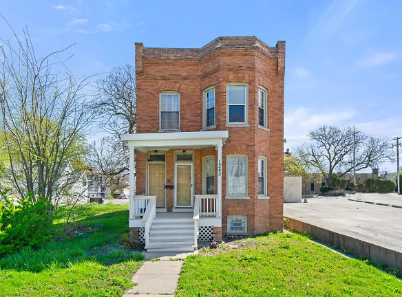 1343 Vincennes Ave #1 - Chicago Heights, IL