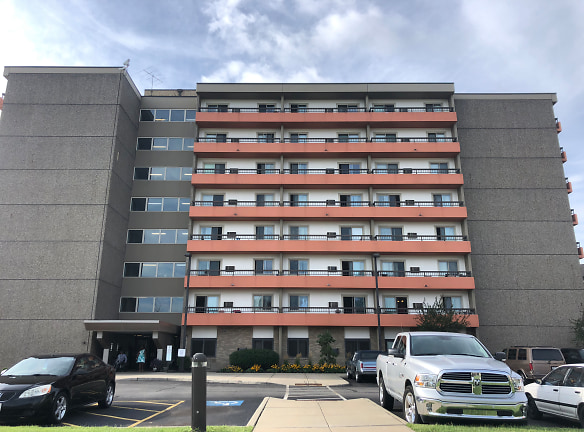 Chn Rainbow Group Apartments - Cleveland, OH