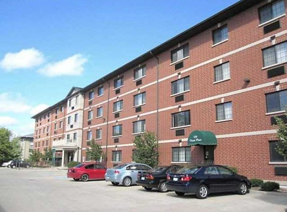Onan Place Apartments - Waukegan, IL