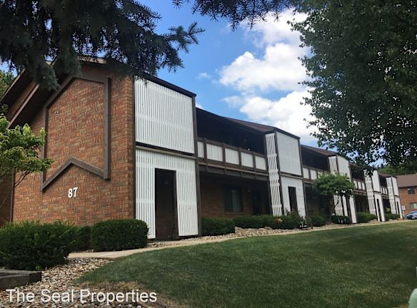 63, 87 & 101 E. Firestone Blvd. Apartments - Akron, OH